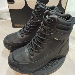 NEW Men's Bogs Glacial Grip Shale Black Tactical Hiking Boot Waterproof SIZE 9.5